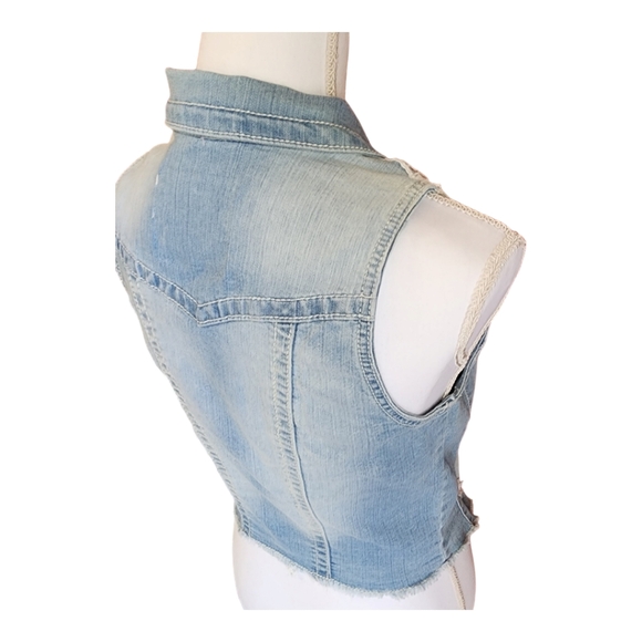 Maurices Women's Demin & Lace Sleeveless Vest, Button Up, Size Small, S - Picture 6 of 12